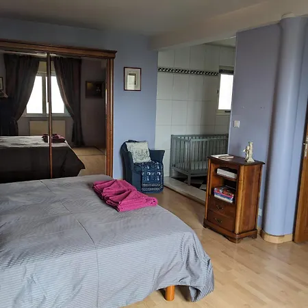 Maison Entiere Et Spacieuse Dovie Holiday home Chateau-Thierry