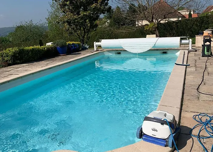 Holiday home Maison Entiere Et Spacieuse Dovie Chateau-Thierry